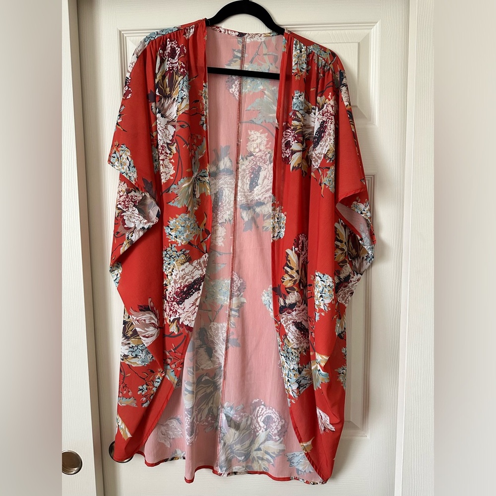 Kimono style cover-up. Size XL. Orangey red color perfect for summer!